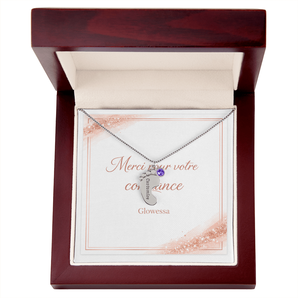 Collier Pieds de Bébé Personnalisé avec Pierre de Naissance – Or 18k