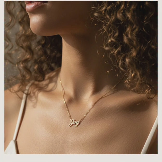 Pendentif Prénom Personnalisé – Acier Inoxydable ou plaqué or